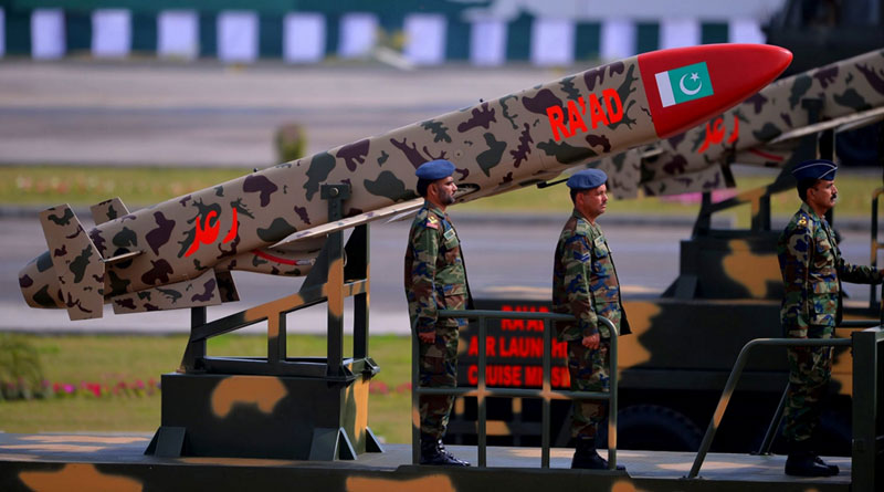 Nuclear Pak can target Delhi in 5 mins, says A Q Khan