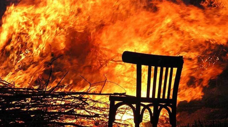 Violence erupts in Bangladesh over poll, Hindu homes set ablaze