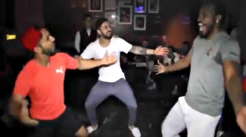 Virat Kohli & Chris Gayle Pull Off Some Crazy Bhangra Moves