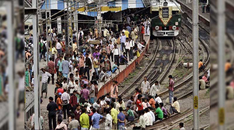 Agitation in Bedberia Rail Station causes  pain for daily passengers