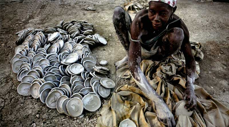 Why Haiti people are forced to eat mud cake