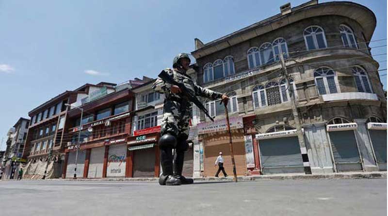 Kashmir Curfew and Shutdown Extended Till August 5