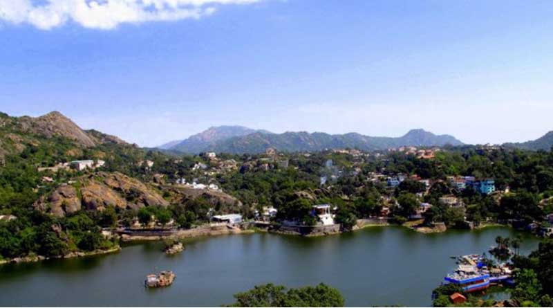 Mount abu a must watch place in Rajasthan