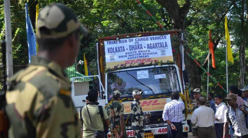 dhaka-terror-strike-home-ministry-sounds-high-alert-in-border-areas and kolkata too