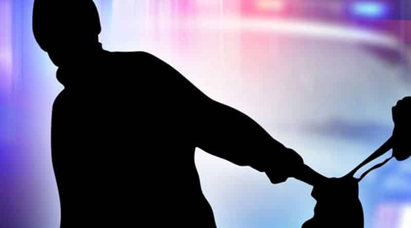 Fake police snached money from youth