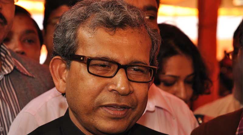 The war of nerves between senior Congress leader Manas Bhunia and Leader of Opposition Abdul Mannan took an ugly turn