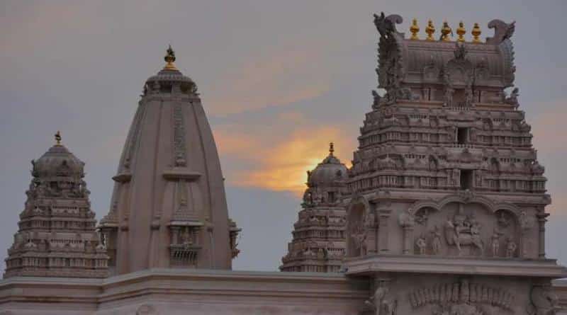 India-born Muslim cop security in-charge of Hindu temple in US