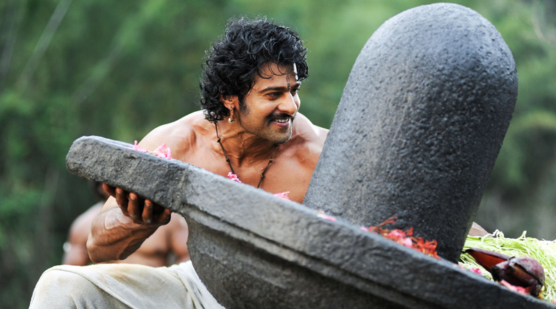 Unbelievable! Prabhas Giving 16 Hours A Day For Maintaining His Baahubali Body