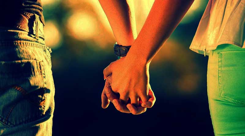 Couple banished from the village over extra marrital affair in West Midnapore | Sangbad Pratidin
