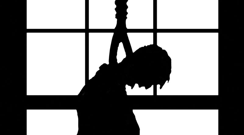 Couple's body found from Baguiati house