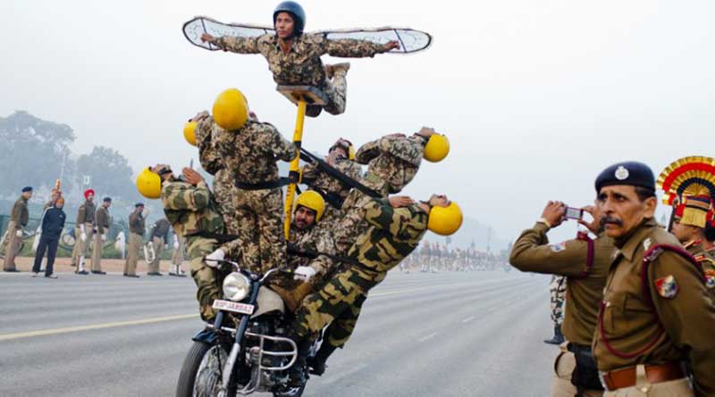 2 Indian Army jawan set two new world records in motorcycle riding