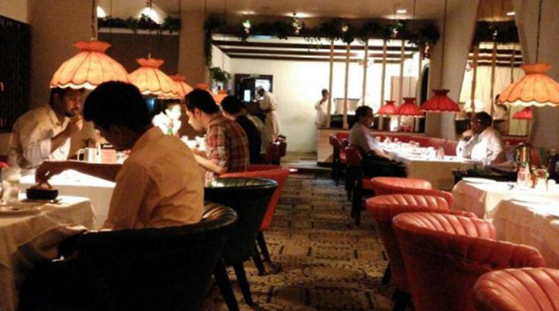 service charge at restaurants is discretionary 