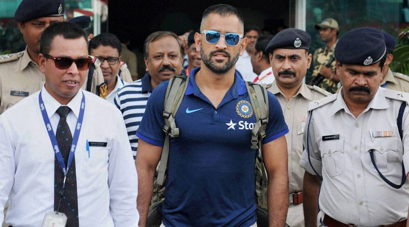 Jharkhand cricket association wants Dhoni for promote ranchi stadium as test venue