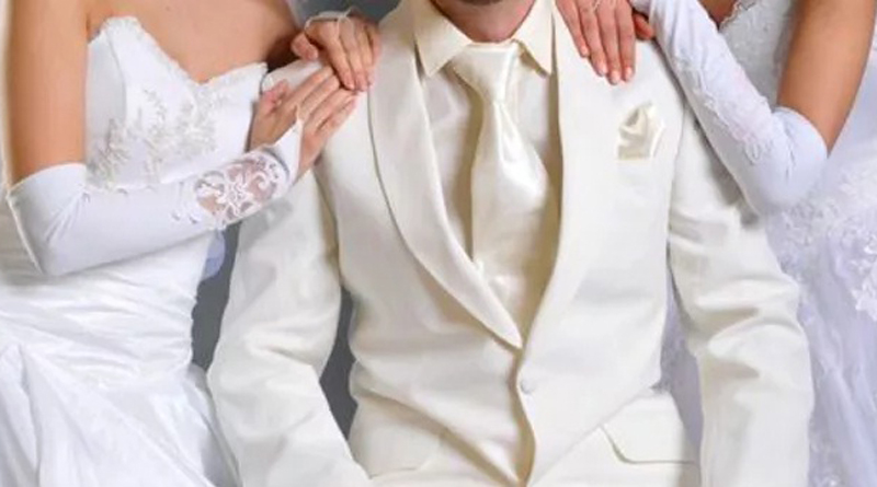 Groom’s mistress land up at wedding in bridal gown