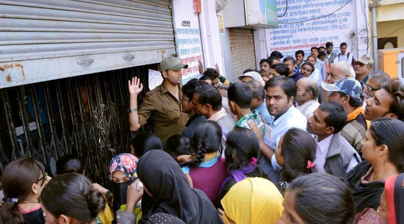 Exchange of old notes over bank counters only up to Rs 2,000, just once till December 30