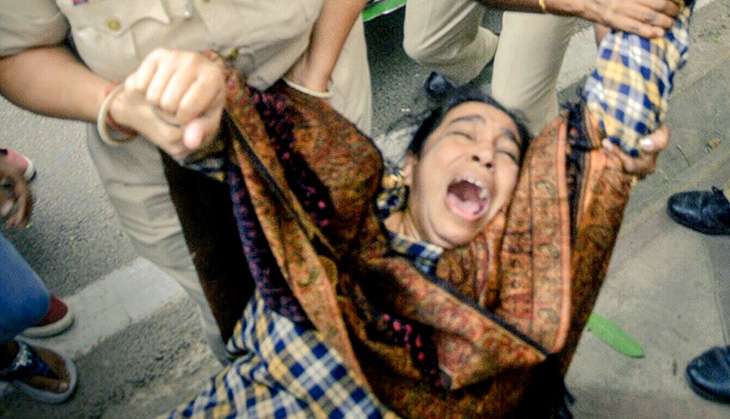 massive demonstration against alleged inaction by the police