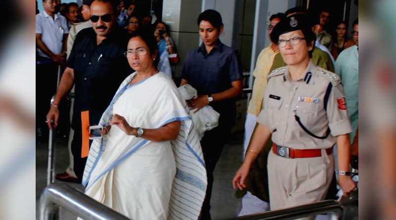 Landing delayed for Mamata's flight, TMC sees 'conspiracy to eliminate CM'