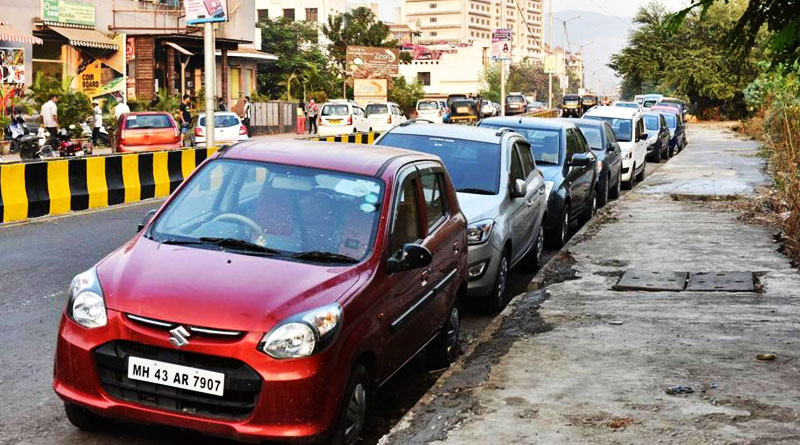 The KMC takes steps against illegal parking in Kolkata
