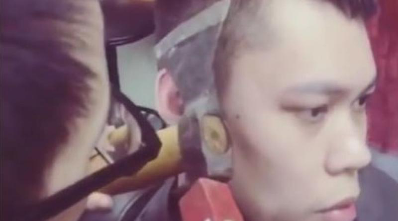 This Barber Uses To Style Guy’s Hair With Axe And Hammer