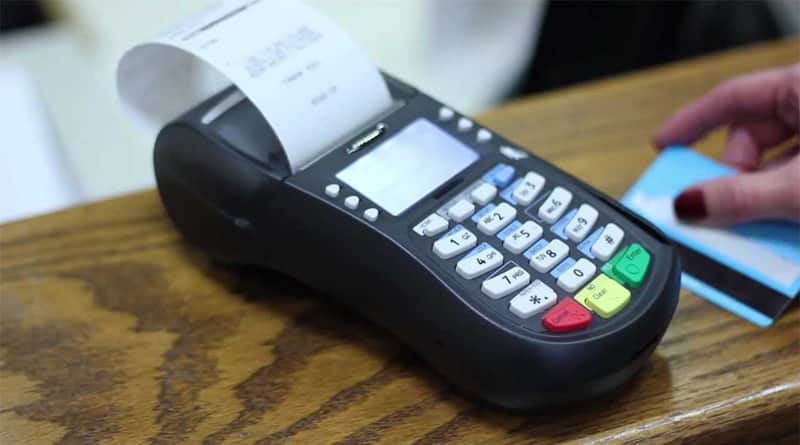 RBI waves bank transactions charges and decrease interest rate for credit cards