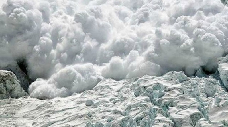 Avalanche hits BSF camp in J&K, rescue ops on 