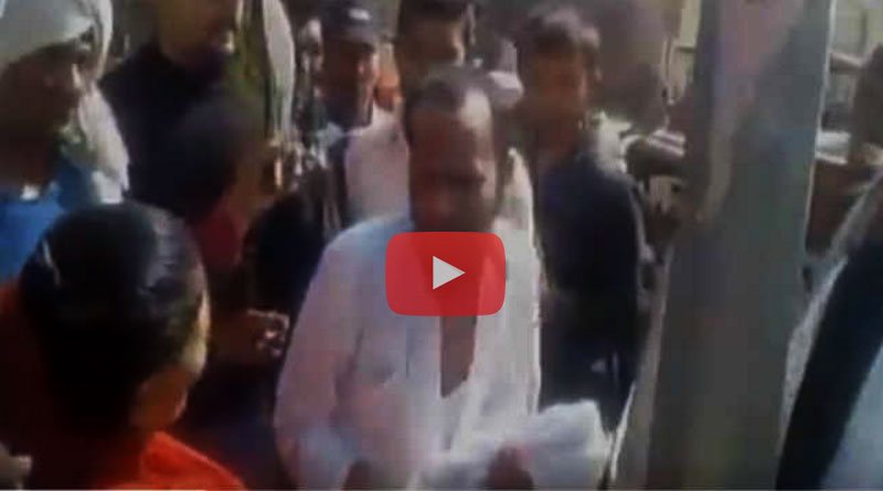 Woman thrashes roadside romeo, drags molester to police station 