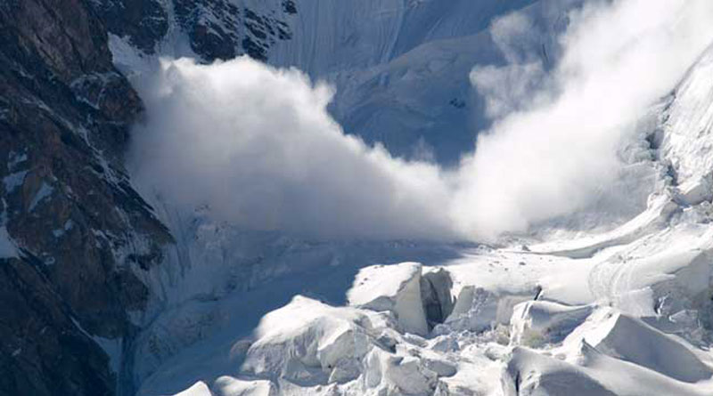 A Kashmir Soldier Treks With Mother's BodyThrough Avalanche Danger Zone