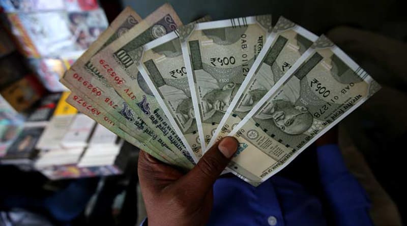 RBI increases withdrawal limit on saving accounts to Rs. 50,000 per week 