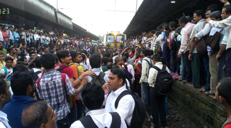 North 24 Pargana: train service interrupted due to protest