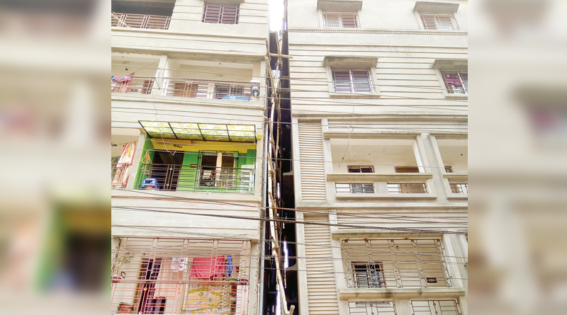 Flats seems like leaning tower of Pisa, creates tension