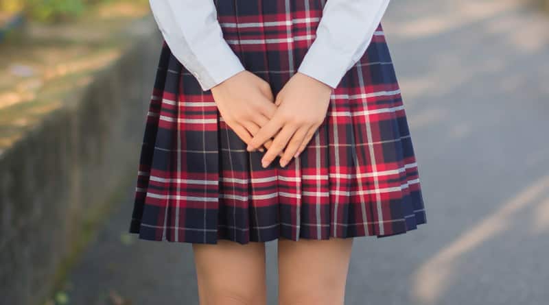 Men allegedly molested Indore model and pull her skirt