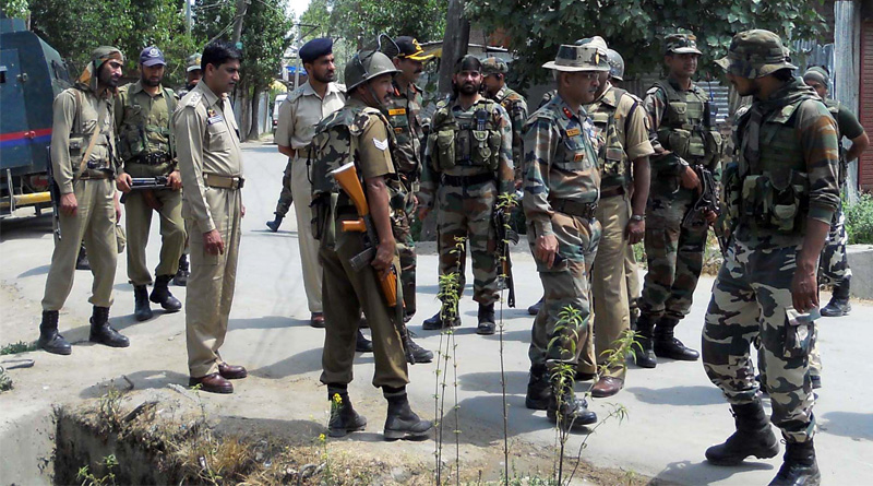 CRPF brings Kashmiri footballers to Kolkata