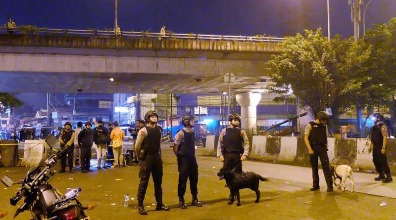 Twin blasts hit Indonesia, 3 people killed