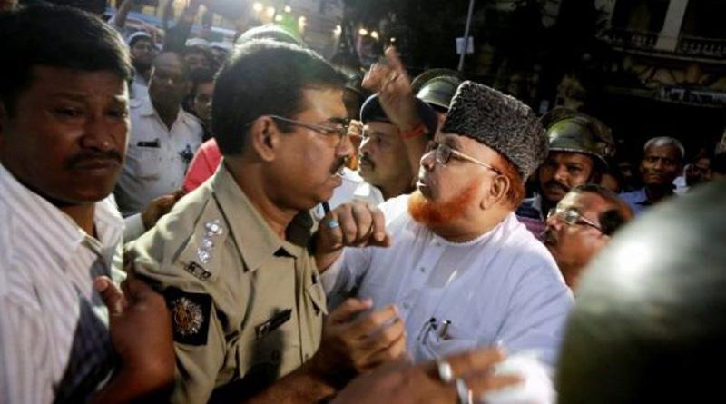 Will meet Mamata Banerjee, says ousted Imam Barkarti