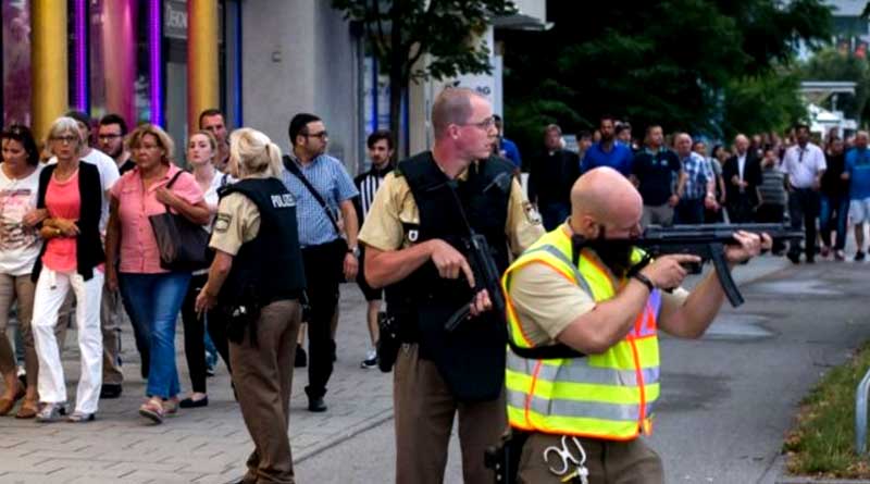 Shootout in Munich subway, cop injured 