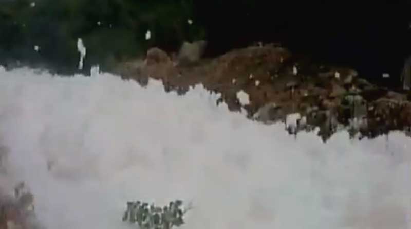 Drain spills toxic foam in Hyderabad 