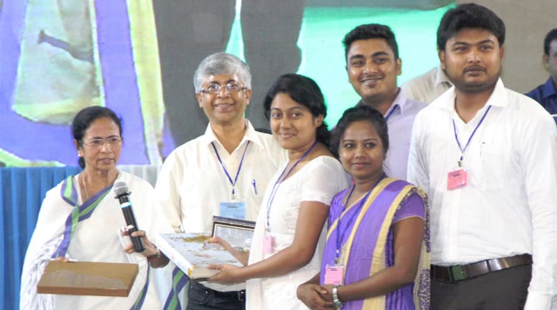 Now Mamata Banerjee’s Kanyashree benefit extended to university students 