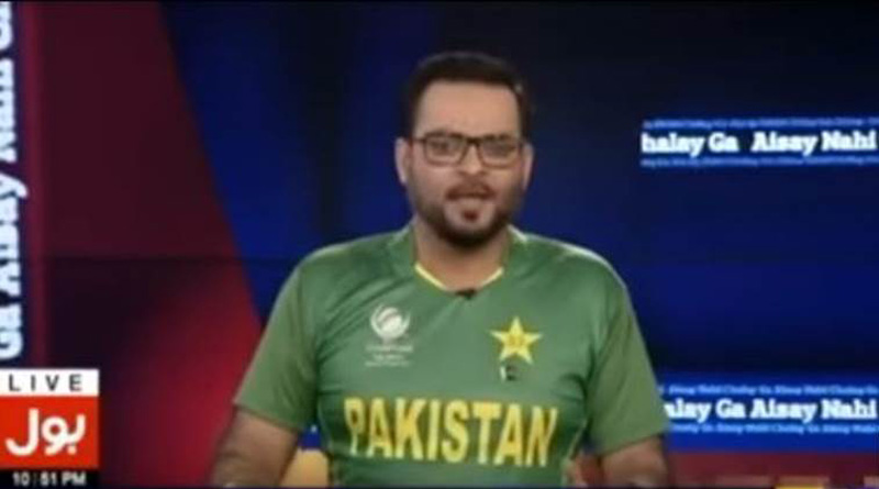 This is not cricket: Pak anchor hurls abuse at PM Modi
