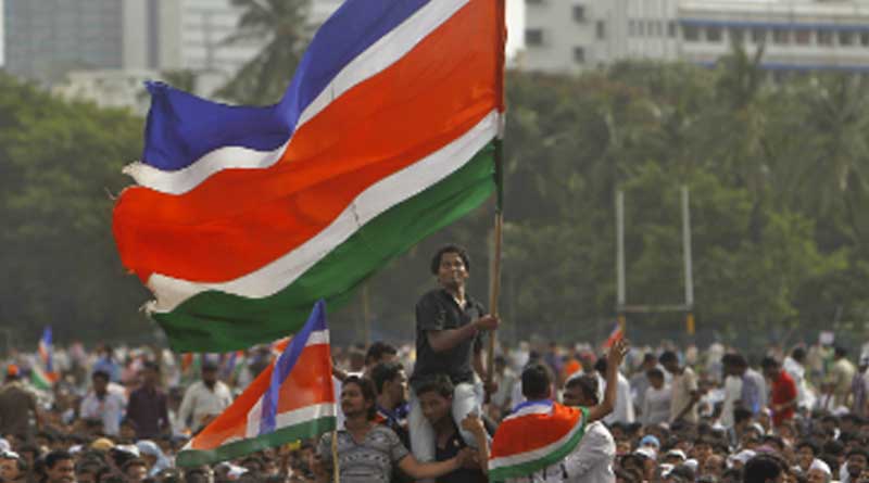 MNS workers ask Mumbai shop owners to remove Gujarati signboards