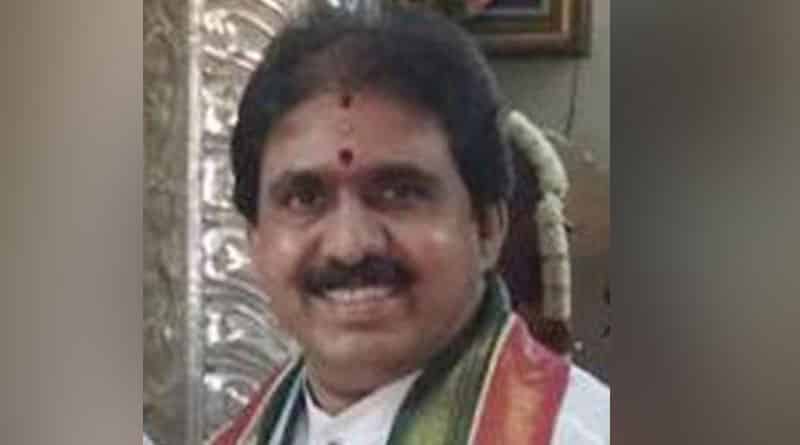 Hyderabad: fake astrologer arrested for cheating