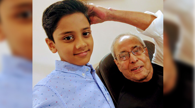 Ex-President Pranab Mukherjee makes selfie debut on Twitter