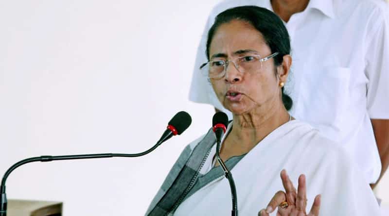 Women breach Mamata Banerjee’s security cordon