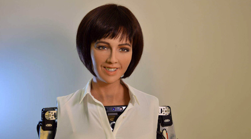 Humanoid Sophia calls to save planet earth