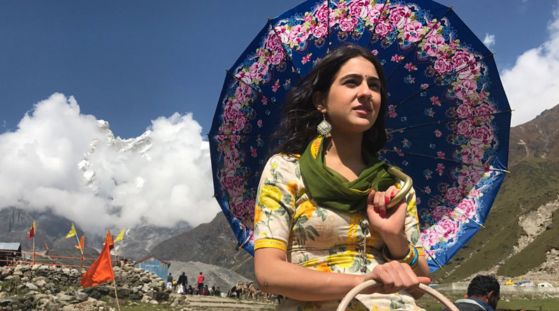 First look of Sarah Ali Khan in Kedarnath steals attention of the netizen 