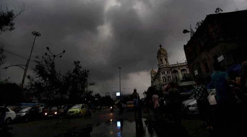 Rain may dampen festive spirit of Kolkata