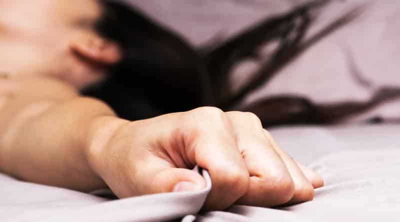 Woman claims she get intimate with 20 ghosts