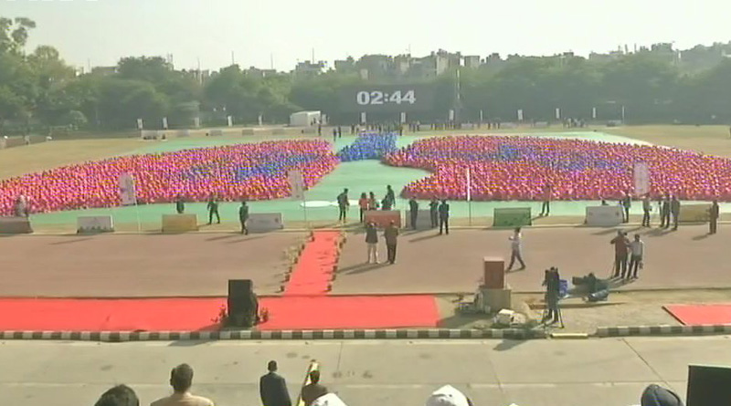 More than 5K students Set World Record for largest lung representation