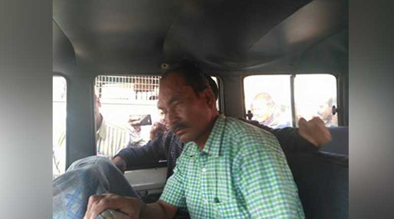 Drunk cop drives prisoners to court in Jalpaiguri