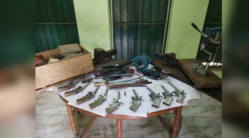 Illegal Arms factory busted in N 24 Parganas, 2 held