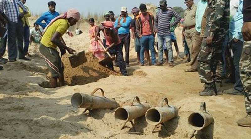Deadly arms recovered from river in West Midnapore
